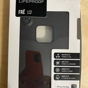 Life proof  iPhone XS Max case ! BRAND NEW